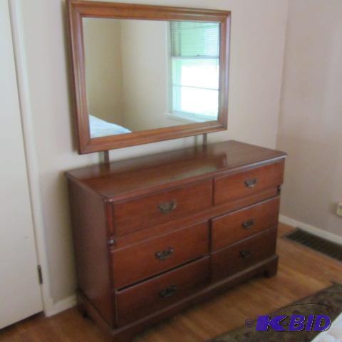 lot 7 image: Hard Rock Maple Dresser