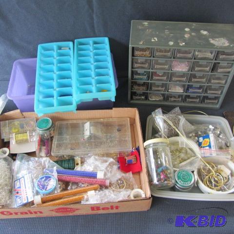 lot 77 image: Jewelry Making Supplies