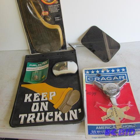 Cragar Knockoff, Mud Flaps