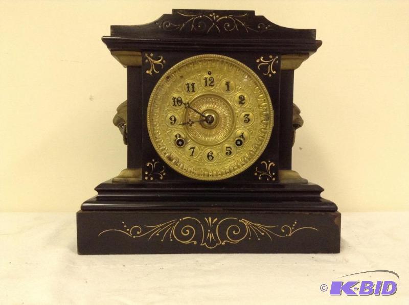 lot 21 image: VintageAntique Enameled Metal Mantle Clock