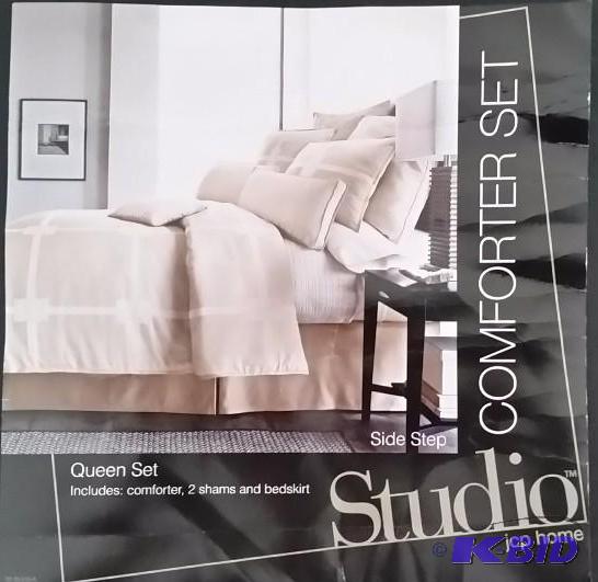 Studio Comforter Set Queen Gold