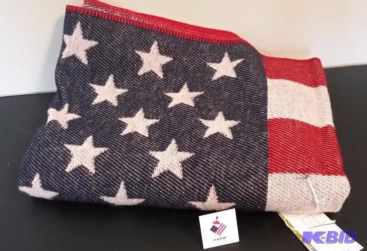 Large Wool Blend American Flag Blanket.  BeautifulTags Attached.