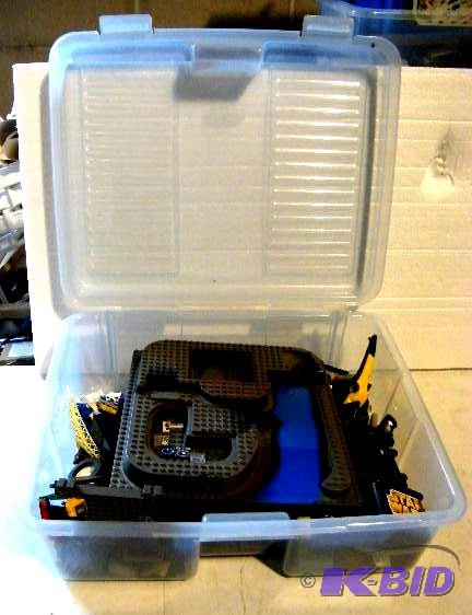 Plastic Bin of Star Wars Legos - Bin included...