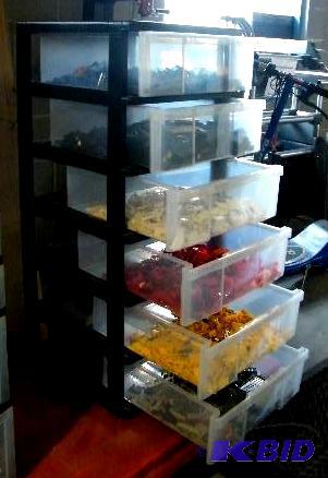 Six&nbspDrawer Chest of Legos - Chest includ...