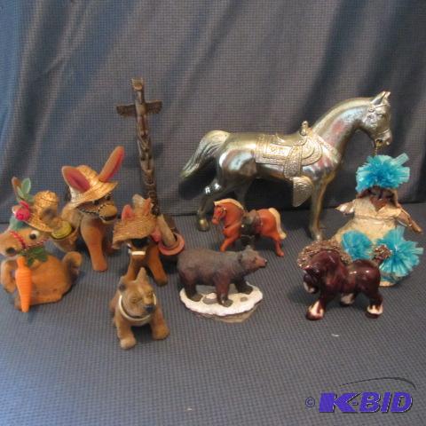 Horses, Totem Pole