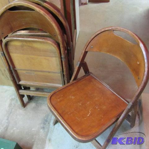 Wooden Folding Chairs