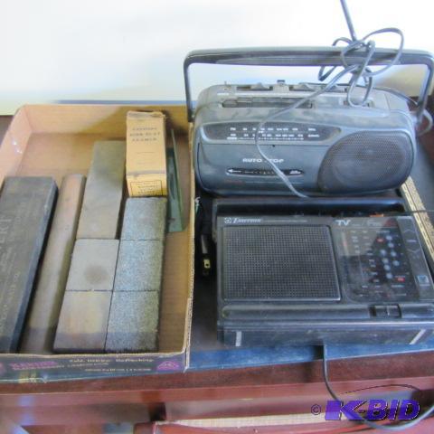 Radios, Stones, Reamer