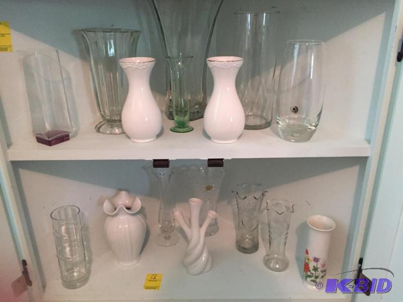 lot 12 image: Variety of Vases - Crown Corning, Limoges and More
