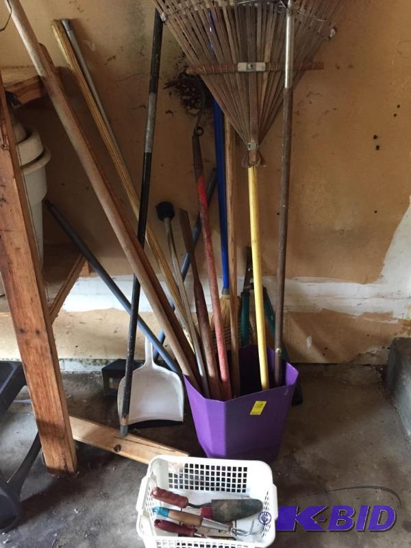 lot 129 image: Yard Rakes and Garden Tools