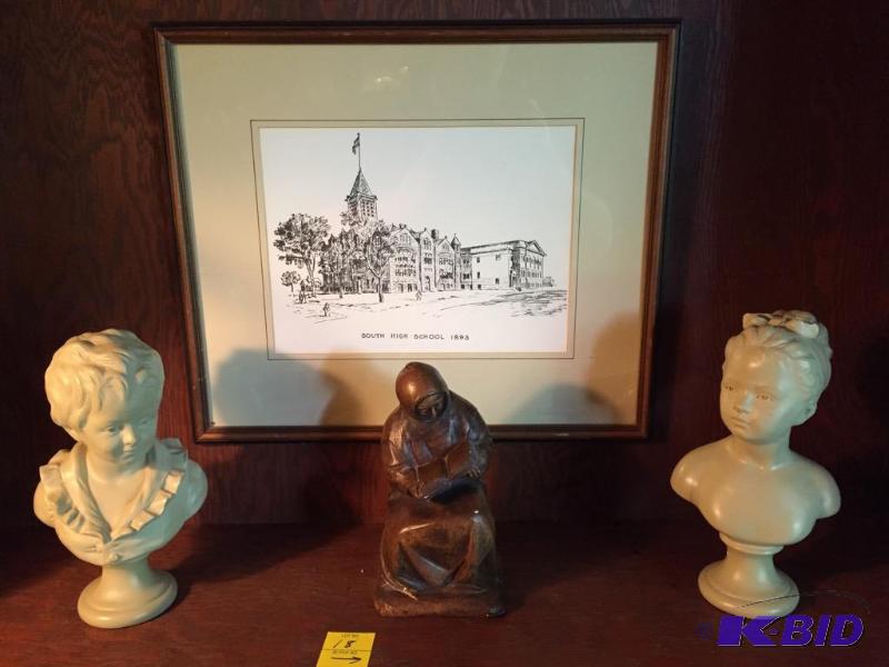 lot 18 image: Decorator Collection with Picture and Busts