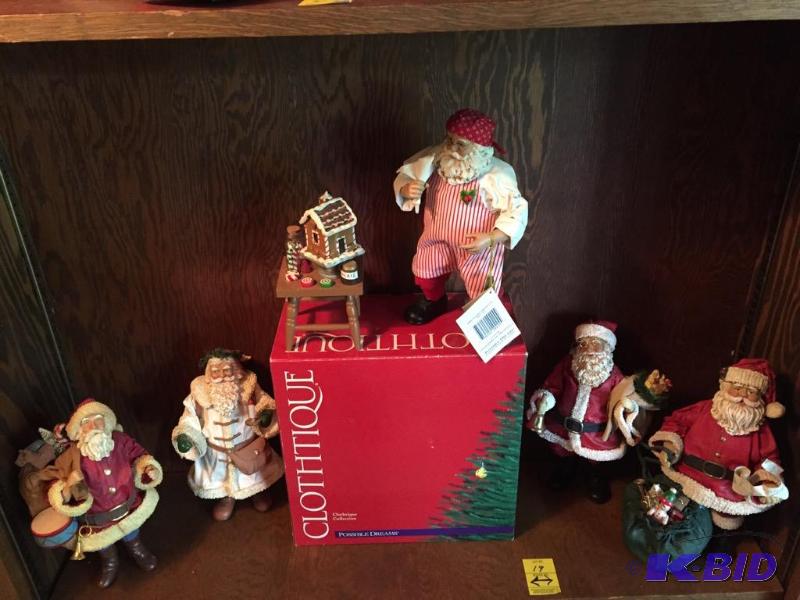 lot 19 image: Clothique Santa Collection