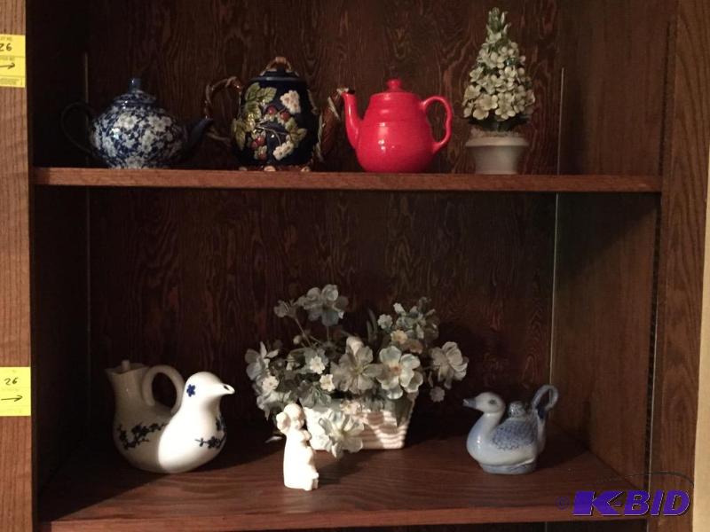 lot 26 image: Decorative Items and Tea Pots