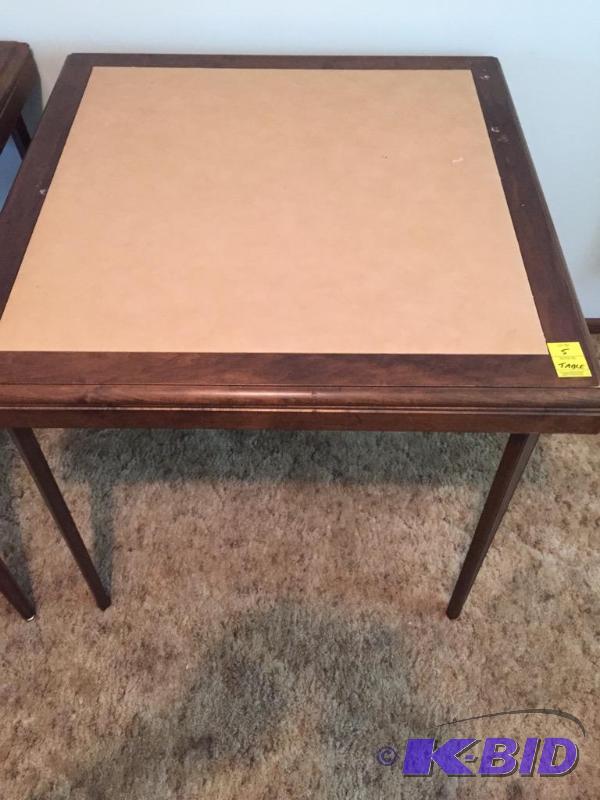 lot 5 image: Folding Card Table