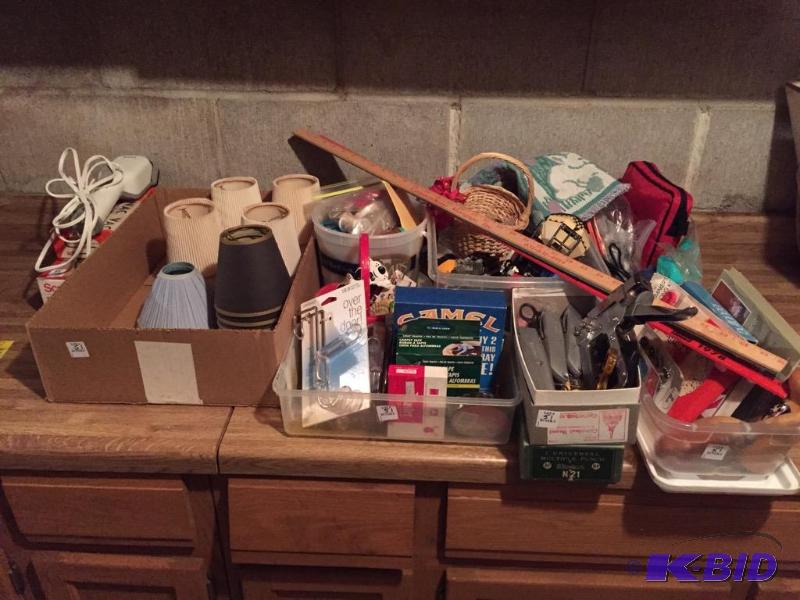 lot 51 image: Hobby Lot Craft Supplies