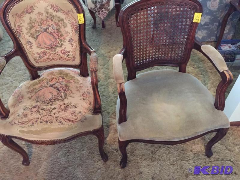 lot 6 image: Pair of Vintage Side Arm Chairs