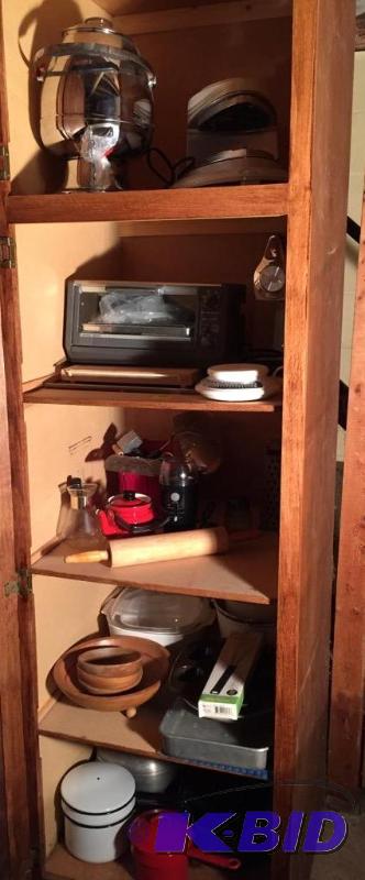 lot 77 image: Cabinet of Kitchen Items