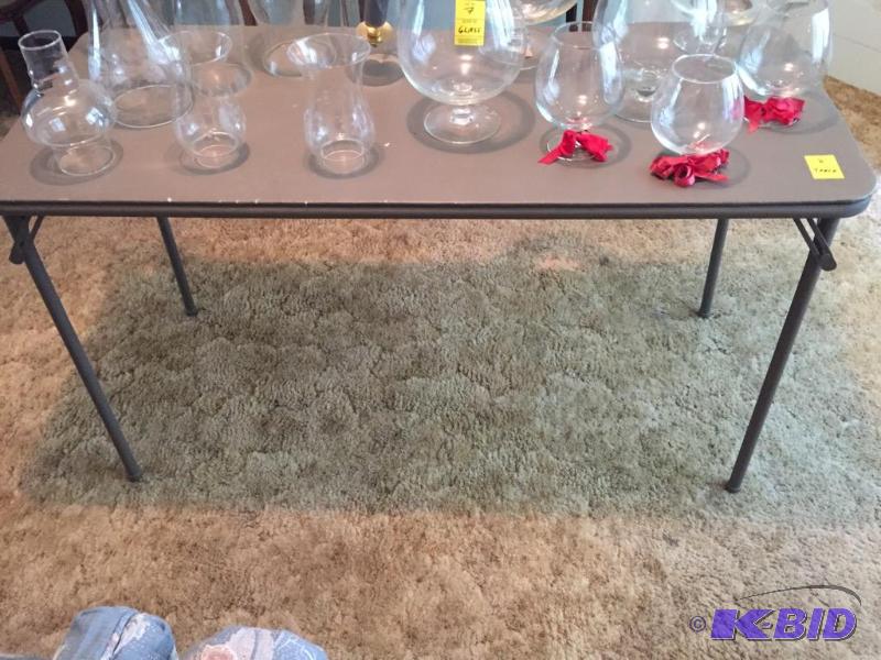 lot 8 image: Folding Side or Utility Table