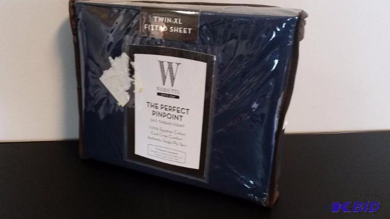 lot 24 image: Wamsutta Navy TWIN XL Fitted Sheet.  360 Thread Count.  Still in Package