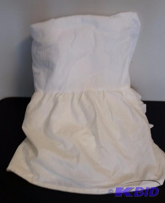 lot 33 image: JCP Home Queen Ivory Dust Ruffle.  Out of Package.