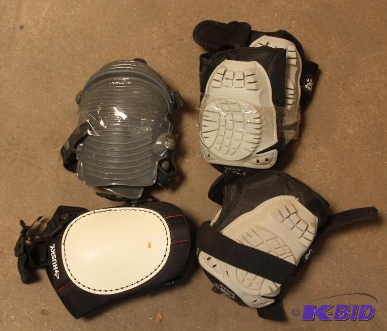 4 pairs of knee pads