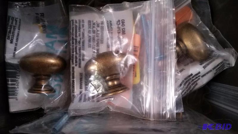 Husky compartmented box with 18 itmes 19 total items