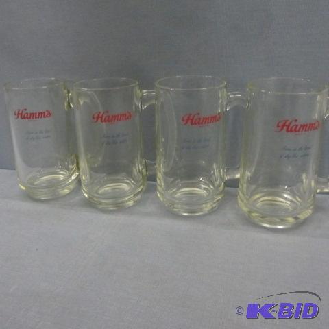 lot 109 image: Vintage Hamms Mugs