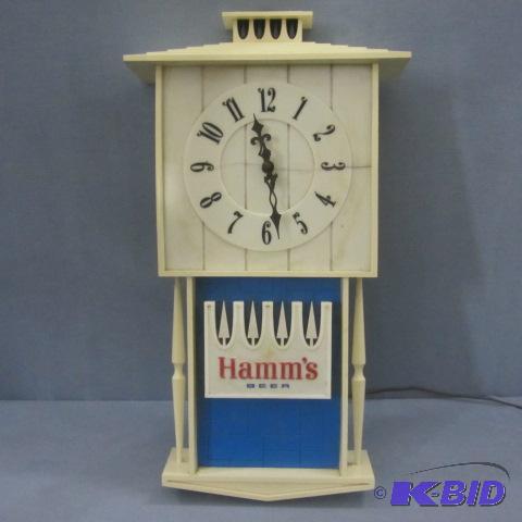 lot 16 image: Hamms Beer Tower Clock