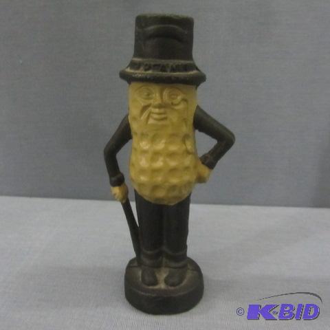 lot 34 image: Mr. Peanut Cast Iron Bank