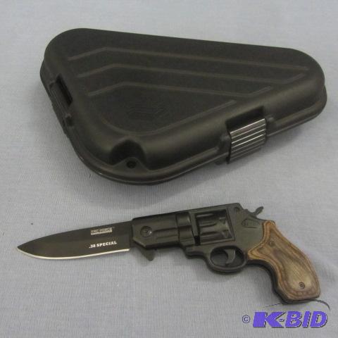 lot 68 image: S&W 38 Special Knife