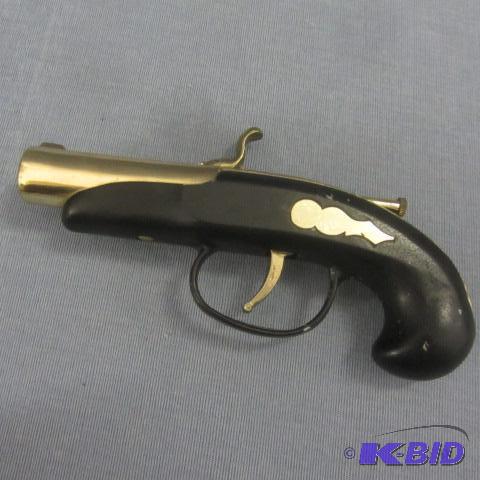 lot 75 image: Derringer Lighter