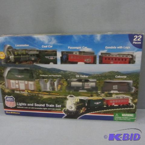 lot 91 image: Union Pacific Train Set