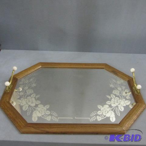 lot 95 image: Oak And Brass Mirror