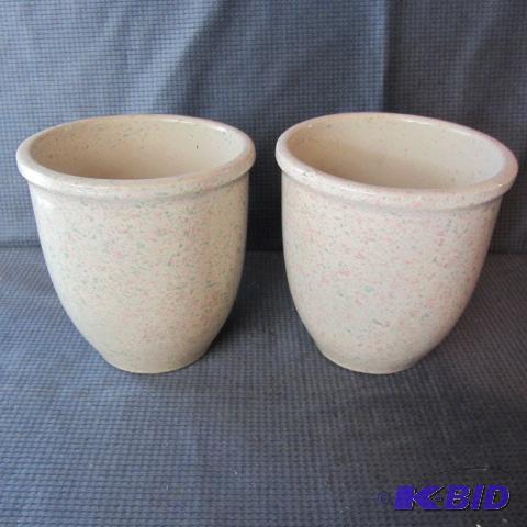 lot 107 image: RRP Co Beater Jars