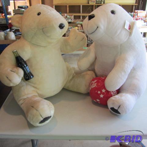 lot 145 image: Coca Cola Bears
