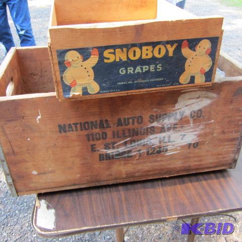 lot 152 image: Vintage Wooden Boxes