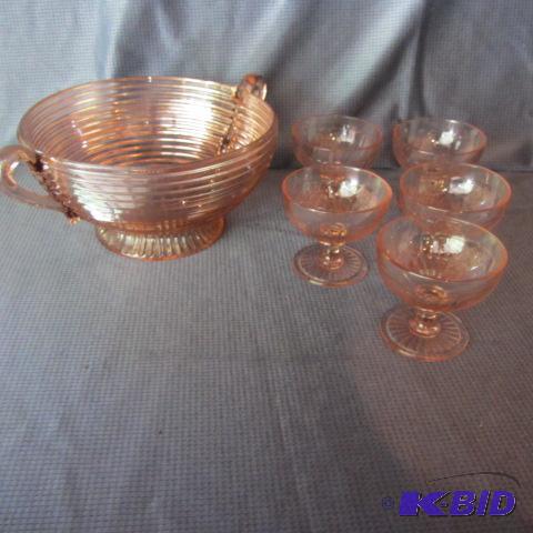 lot 21 image: Pink Depression