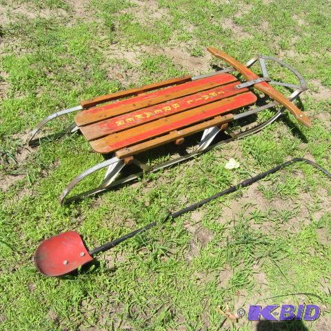 lot 59 image: Steel Runner Sled, Ice Spoon