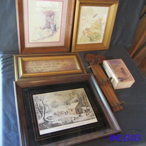 lot 73 image: Home Decor