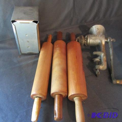lot 76 image: Wooden Rolling Pins, Grinder
