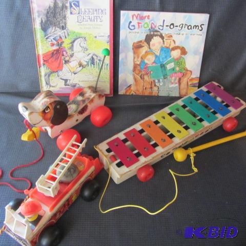 lot 82 image: Fisher Price Toys
