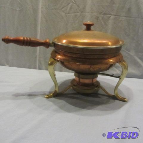 lot 106 image: Copper Chafing