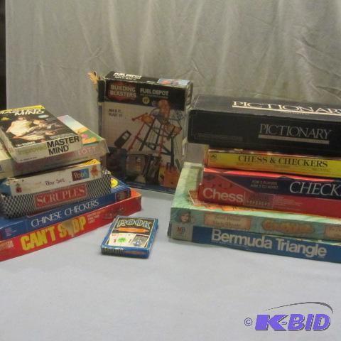 lot 123 image: Board Games