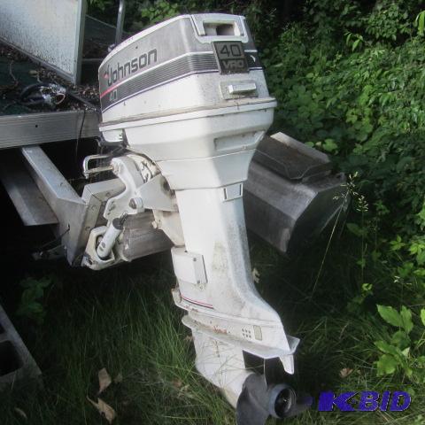 lot 132 image: Johnson 40 Boat Motor