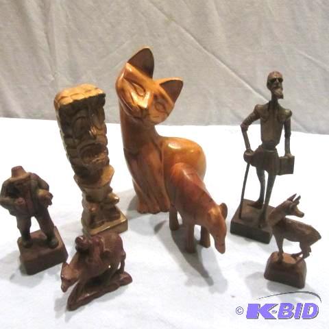 lot 22 image: Wooden Figures