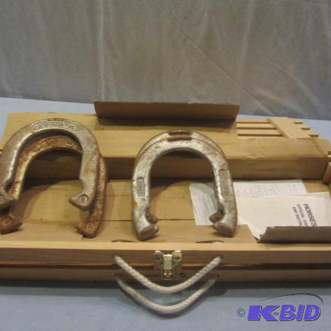 lot 63 image: Sportcraft Horseshoes