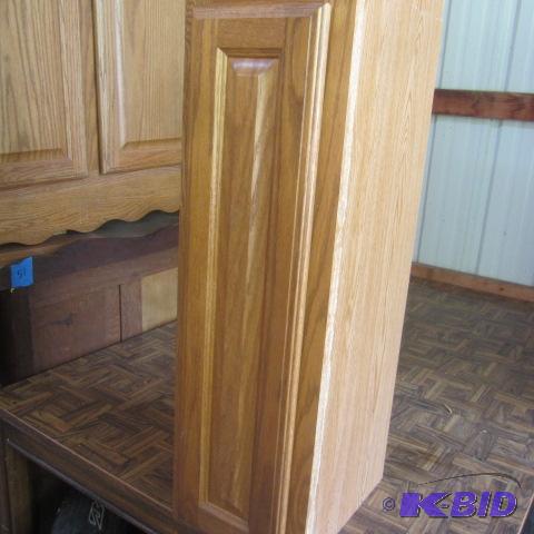 lot 74 image: Kitchen Cupboards