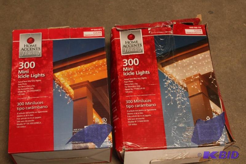 2 packs of lights