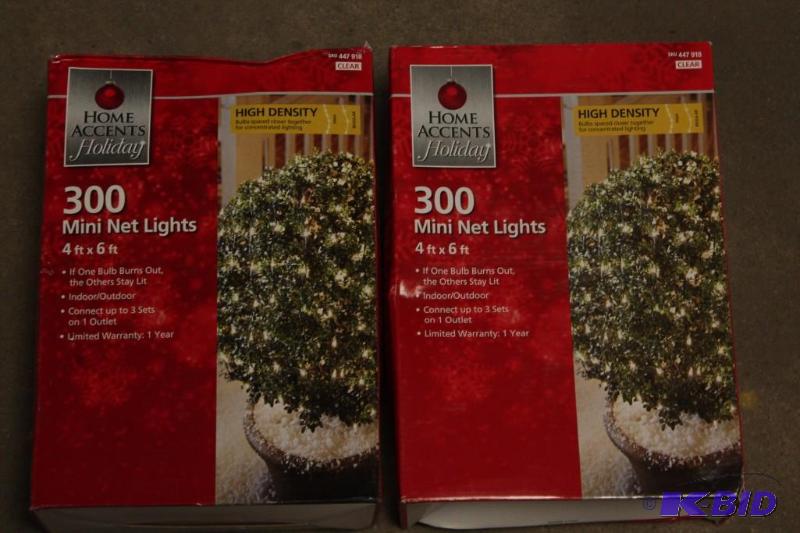 2 packs of lights