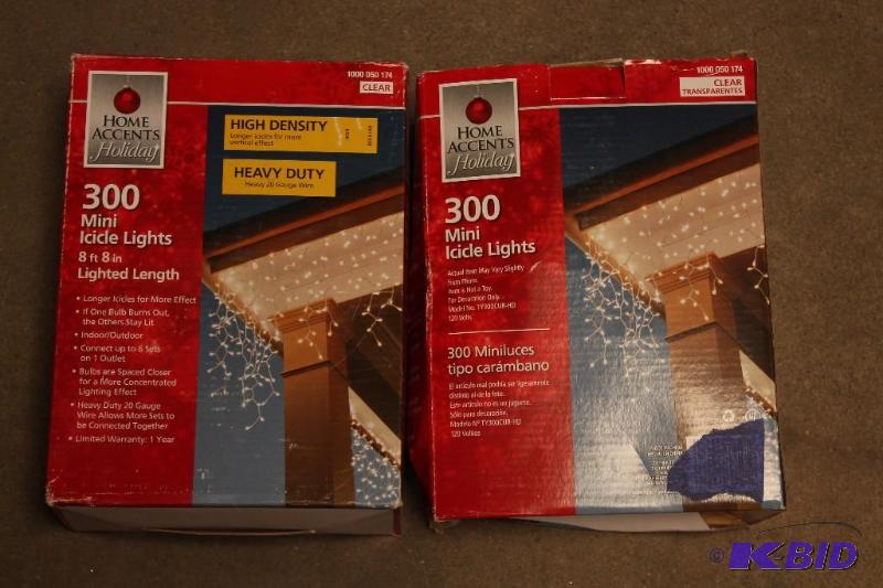 2 packs of lights
