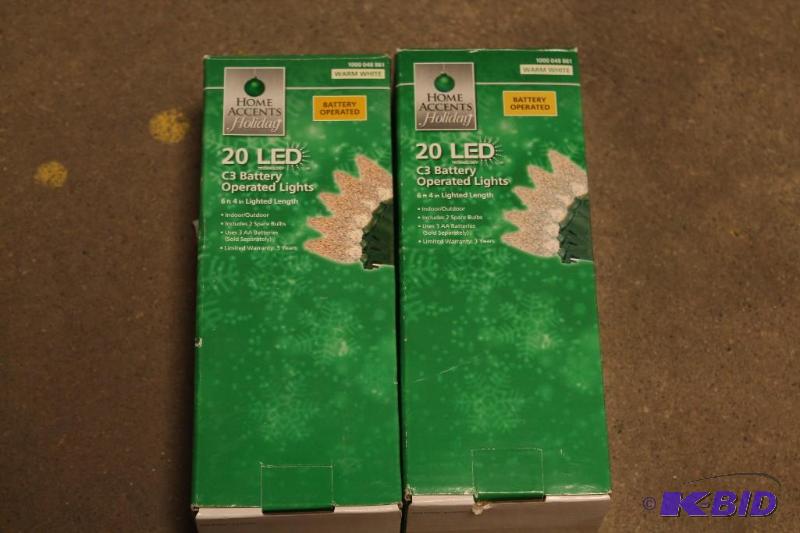 2 packs of lights